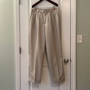 Dockers Mens Khaki Pants, W33xL32, Pleated & Cuffed